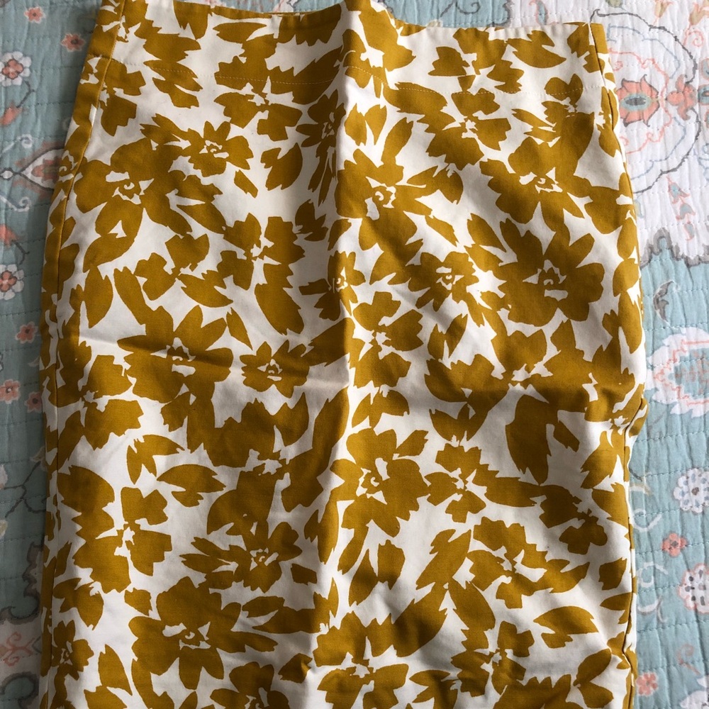 Mustard loft skirt